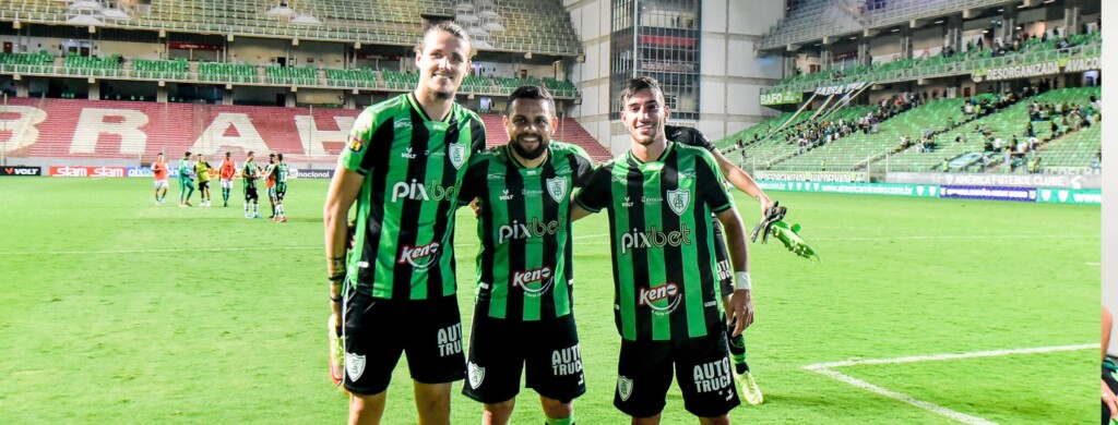 Trio de peso! Felipe Azevedo, Pedrinho e Iago Maidana se consolidam como artilheiros do América-MG com 31,57% gols marcados na temporada.
