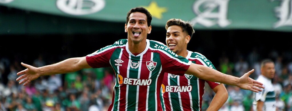 Paulo Henrique Ganso recebeu seu terceiro cartão amarelo e desfalcará o Fluminense diante do Atlético-GO, pela 11ª rodada do Cassino eirão.