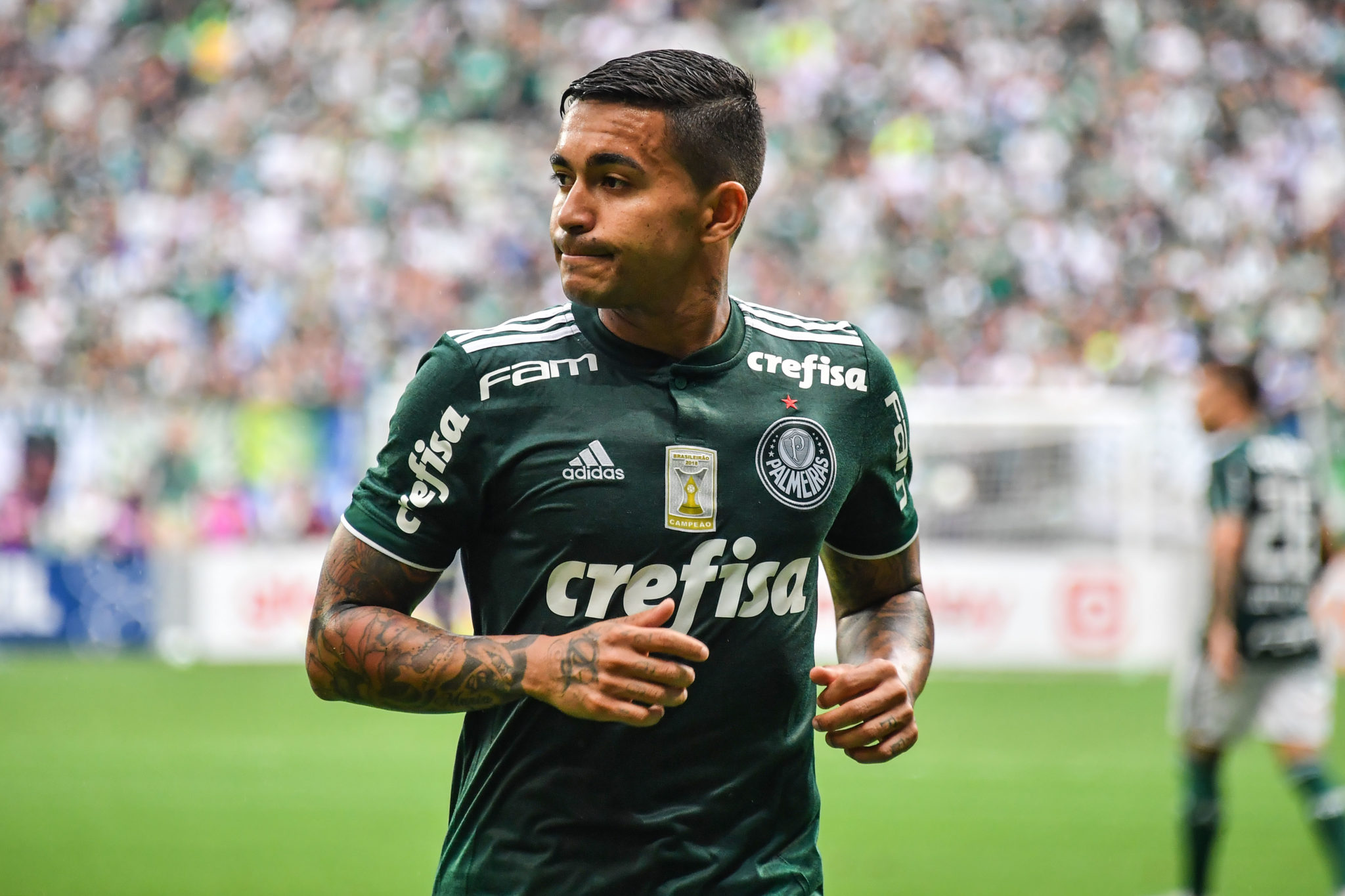 Palmeiras' player Dudu is seen during the Brazilian Championship football match against Vitoria at Allianz Parque stadium, in Sao Paulo, Brazil, on December 2, 2018. (Photo by Nelson ALMEIDA / AFP)        (Photo credit should read NELSON ALMEIDA/AFP via Getty Images)