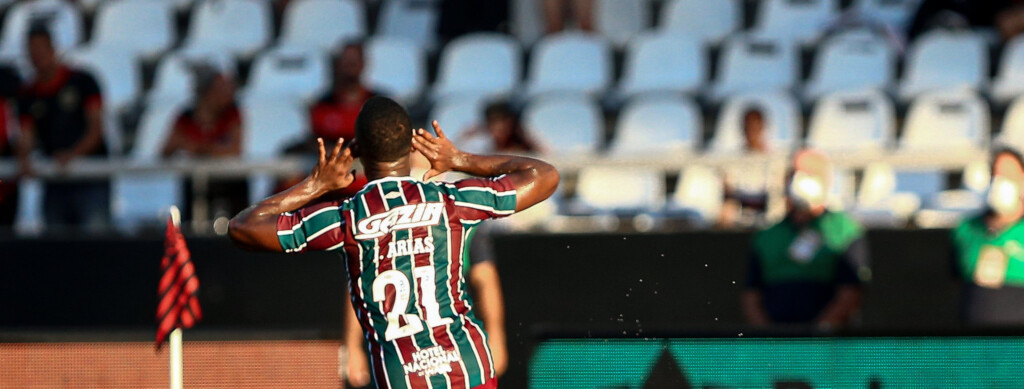 Com gol de John Arias, Fluminense vence o Flamengo pela 4ª rodada do Campeonato Carioca