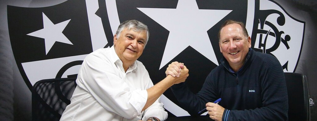John Textor é o novo dono do Botafogo! Nesta quinta-feira (3), o americano assinou a compra de 90% da SAF do time carioca.
