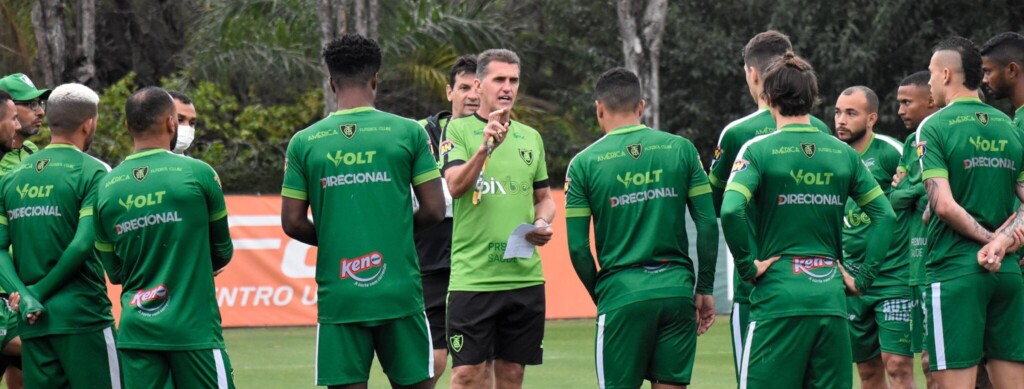 América-MG tem mais três desfalques no plantel para o Brasileirão. Em resumo, Alê, Everaldo e Felipe Azevedo devem ser desfalques no confronto contra o Athletico-PR, no próximo sábado (30).