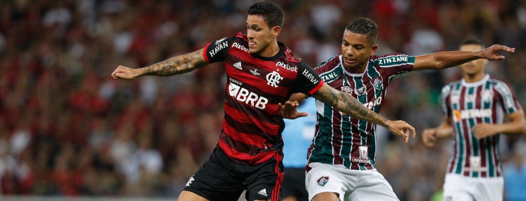 Neste domingo (29), Fluminense e Flamengo se enfrentarão pelo Campeonato Brasileiro. A partida será realizada no Maracanã, às 18h (Horário de Brasília).