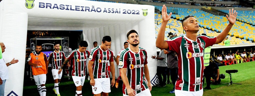 Nesta quinta-feira (26), o Fluminense enfrenta o Oriente Petrolero, da Bolívia, valendo vaga para as oitavas de final da Copa Sul-Americana.