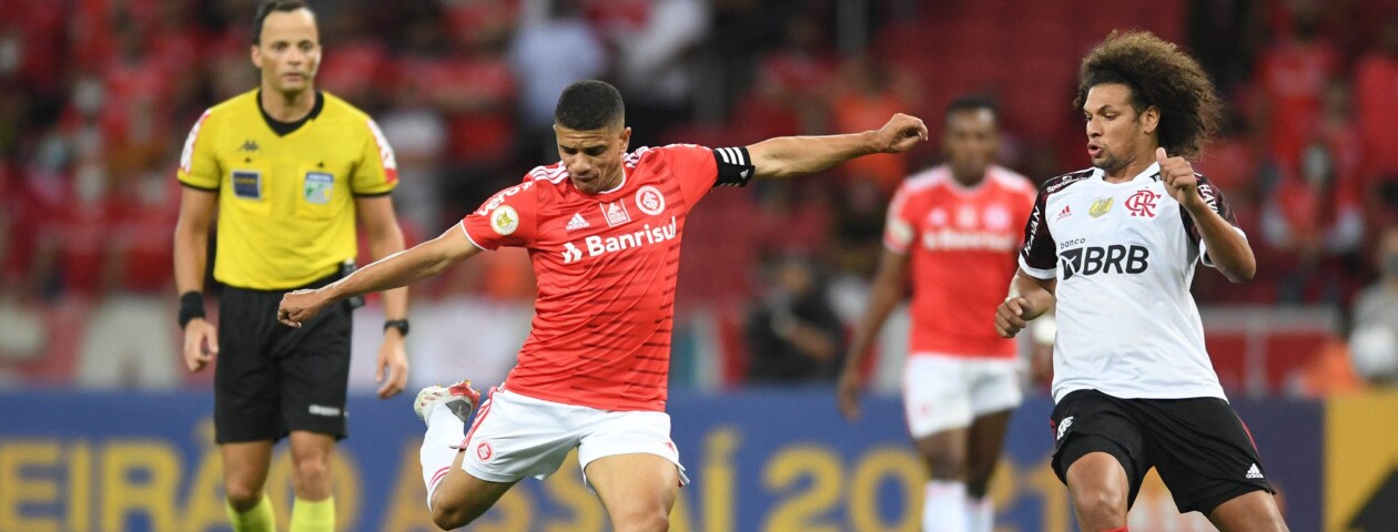 Neste sábado (11), Flamengo e Internacional se enfrentarão pela 11ª rodada do Brasileirão. O jogo será realizado no Beira-Rio, às 21h (Horário de Brasília).