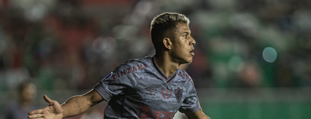 Fluminense consegue liberação com a CBF e Matheus Martins fica à disposição do tricolor para o embate contra o Juventude.