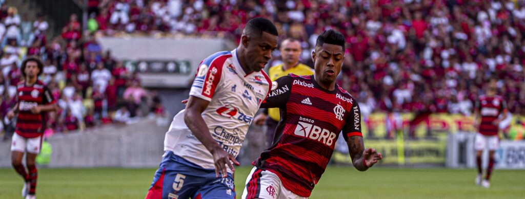 Após 19 anos sem vencer o Flamengo fora de casa, Fortaleza triunfa sob o rival no Maracanã e conhece sua primeira vitória na Série A 2022.