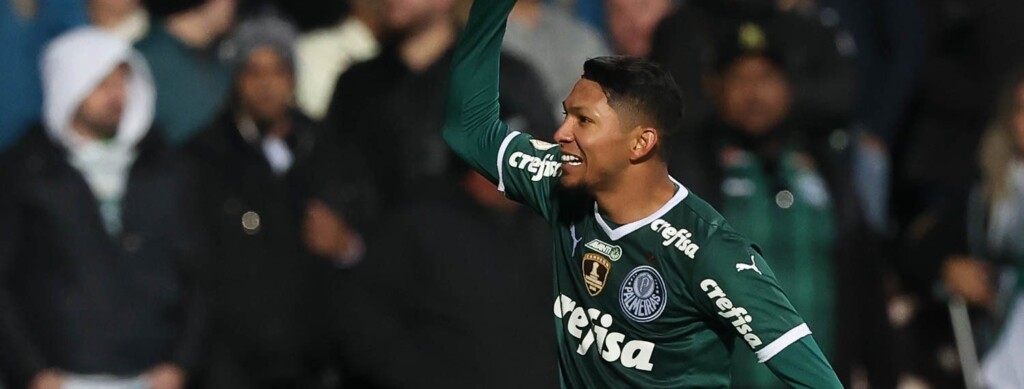 Com sete gols marcados e uma assistência, Rony se isola como artilheiro do Palmeiras no Campeonato Brasileiro e líder em participações a gols.