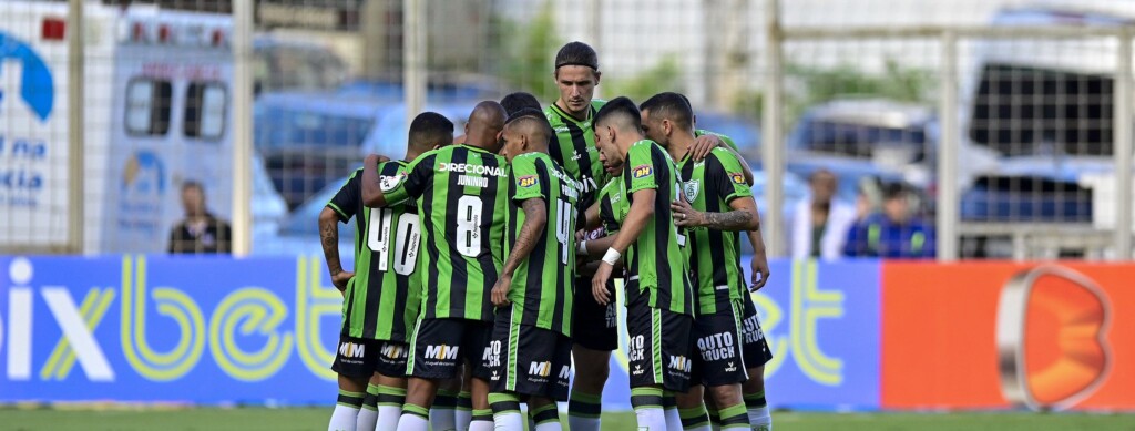 Detentor do pior ataque do Campeonato Brasileiro, acompanhe as façanhas alcançadas pelo América-MG após o fim do primeiro turno da Série A.