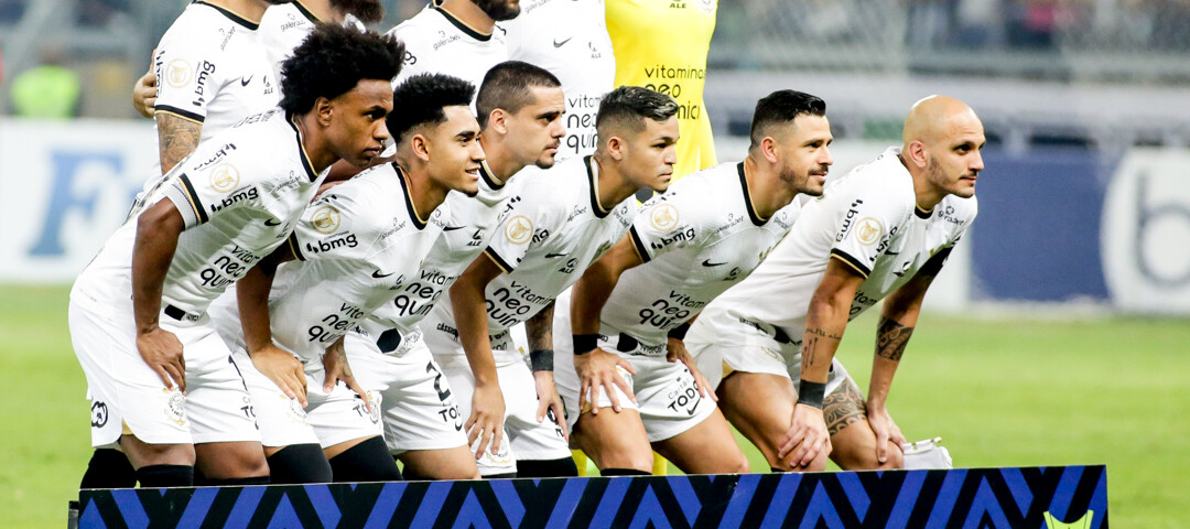 Melhor mandante e único time invicto dentro de casa. Veja os destaques do Corinthians no primeiro turno do Campeonato Brasileiro.