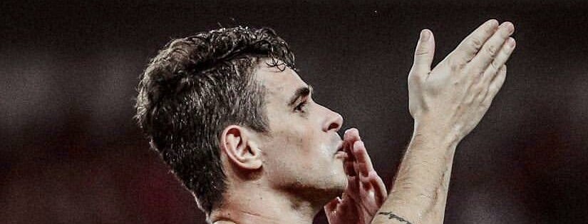 Foto de Oscar com a camisa do Flamengo vaza mesmo sem o acordo entre Shanghai Port, da China, e rubro-negro ter sido sacramentado