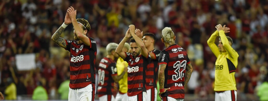 Após 19 jogos de invencibilidade e carimbar passagem às finais da Libertadores e Copa do Brasil, Flamengo é derrotado pelo Fluminense