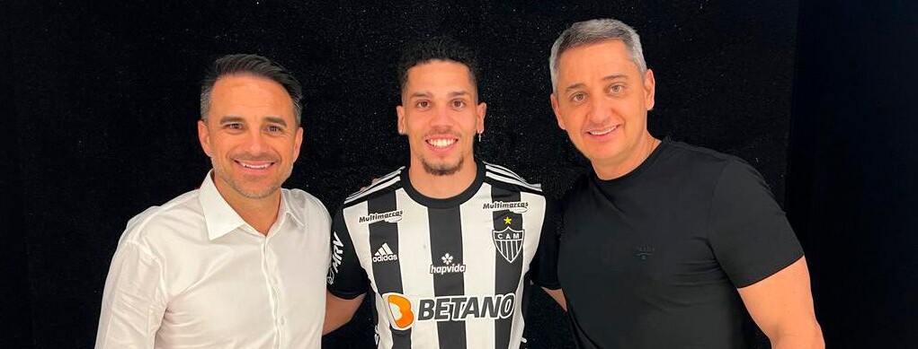 Abrindo as porta para as contratações da temporada 2023, o Atlético-MG anunciou Paulinho, ex-atacante do Vasco como grande nome do Galo