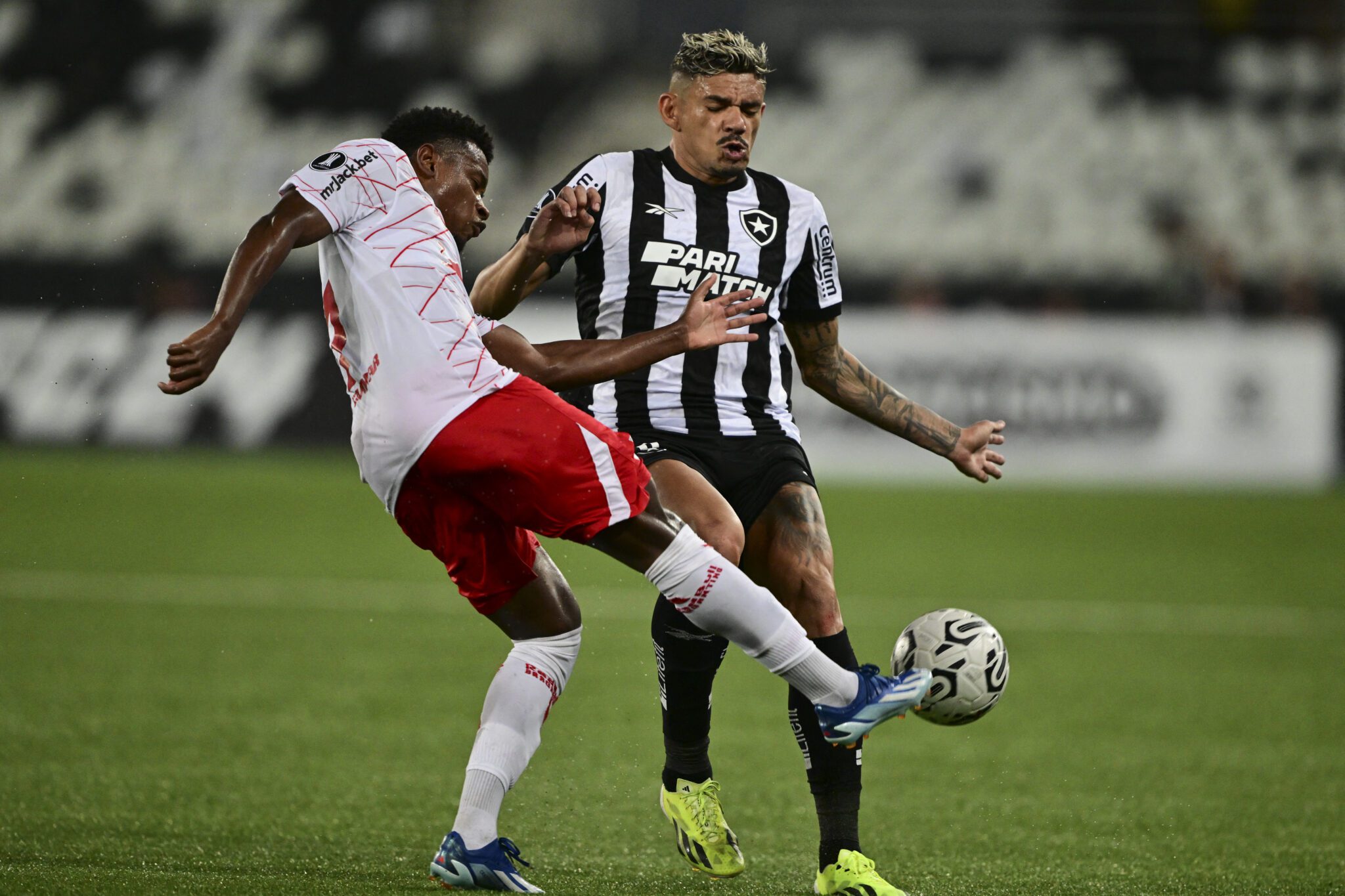 Confira Odd 1.92 no duelo entre RB Bragantino x Botafogo, pela Libertadores